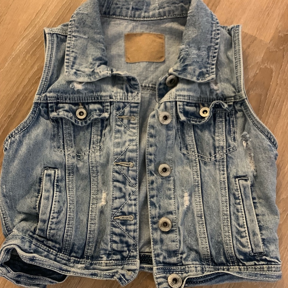 Amethyst cropped jean jacket